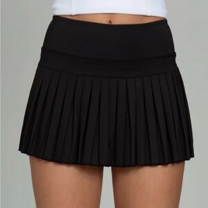 Black Pleated Active Mini Skirt with High Waist